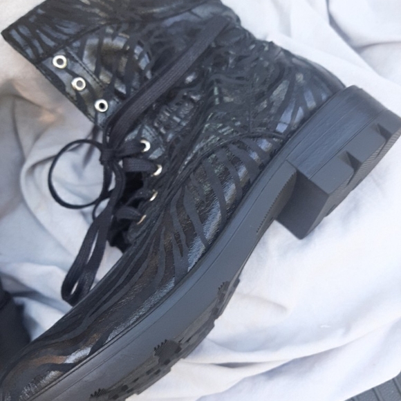 Combat boots - Picture 3 of 8